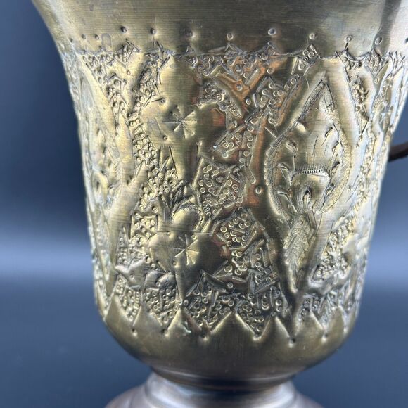 Small Vintage Rustic Brass Metal Bucket with Handle Hand Hammered Decor 5.5" H - Picture 5 of 10